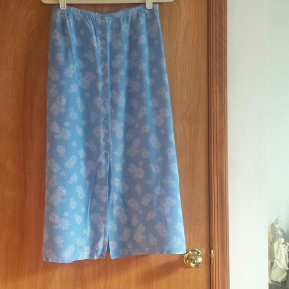 NWNT Skirt - Picture 1 of 2